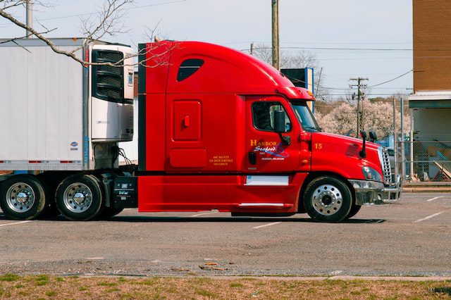 US logistics transportation industry trends for 2023    